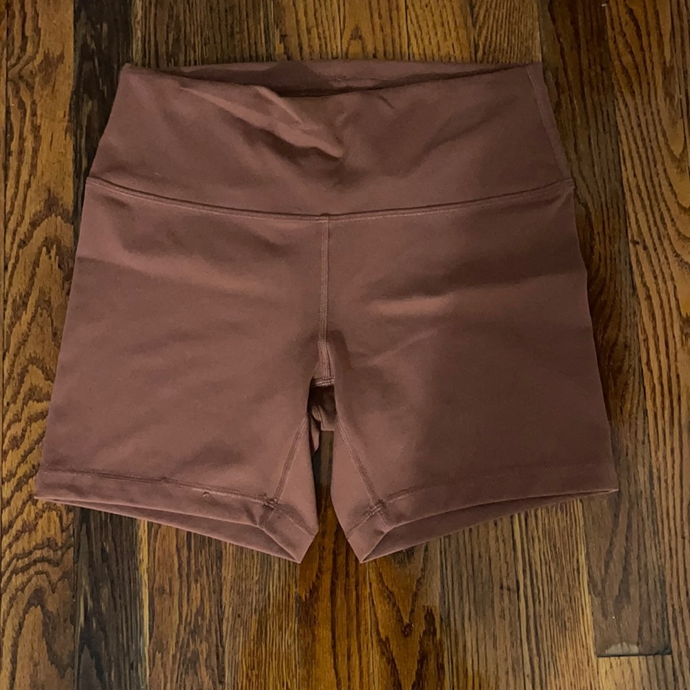 Lulu lemon bike shorts